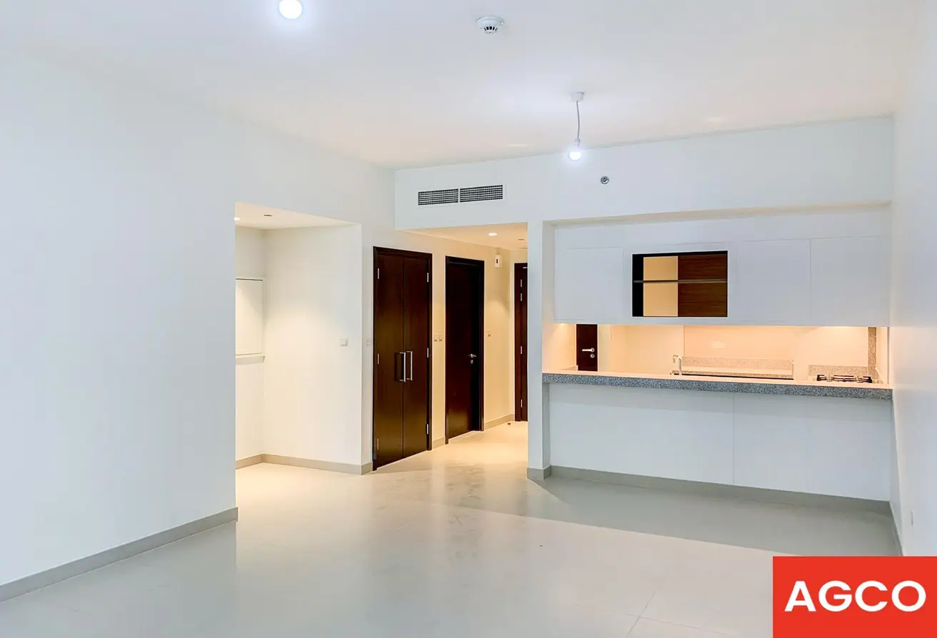 High floor apartment with chiller-free option, park view, and a spacious balcony