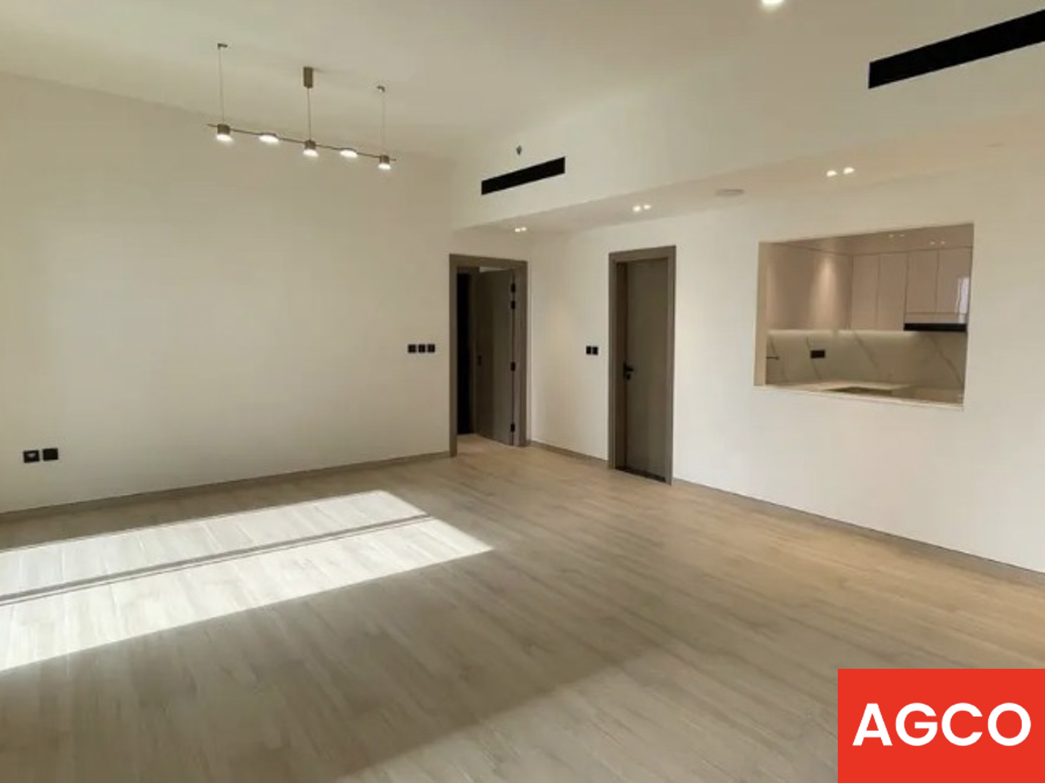 Brand new vacant apartment with spacious layout and smart home features